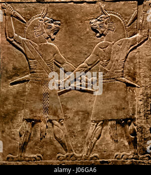 Palais du secours de Ninive Mésopotamie Iraq Assyrie esprits protecteurs d'Amérique du palais de Ninive 645-135 BC Mésopotamie Iraq Assyrie ( Roi Assurbanipal ou Ashshurbanipal, fils d'Ésar Haddon, et le dernier grand roi de l'Neo-Assyrian Empire (934-609 av. J.-C. ) détail Banque D'Images