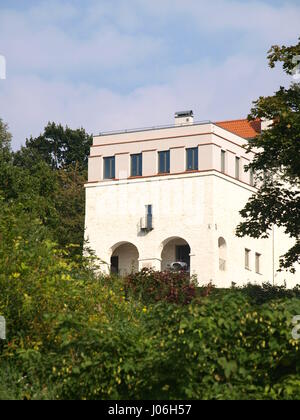 Vieille maison lapidée sur la colline de forêt en Kazmierz Dolny, Pologne Banque D'Images