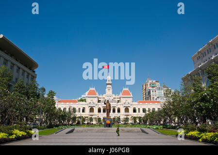 Vue horizontale de Ho Chi Minh City Hall à old Saigon, Vietnam. Banque D'Images