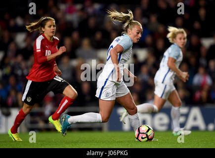 L'Angleterre Toni Duggan en action pendant la match amical au stade mk, Milton Keynes. Banque D'Images