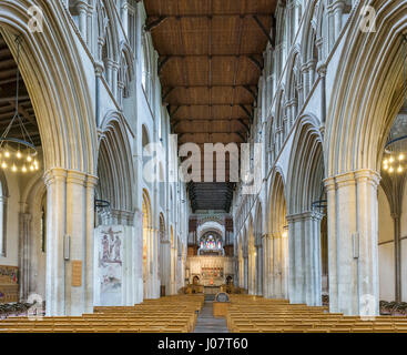 La Cathédrale de St Albans. Nef de la cathédrale et l'église abbatiale de St Alban, St Albans, Hertfordshire, England, UK Banque D'Images