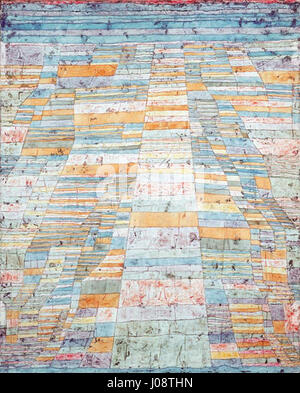 La peinture de Paul Klee, Hauptweg und Nebenwege (chemin principal et routes secondaires) de 1929, utilise des formes abstraites et des couleurs riches pour explorer le concept du voyage de la vie. La pièce est un travail réfléchissant sur les chemins et les choix, mettant en valeur le style moderniste unique de Klee. Banque D'Images