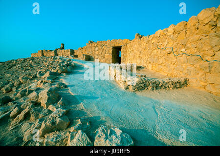 Ruines du palais du roi Hérode au désert de Judée. Mont Yair, Masada Banque D'Images