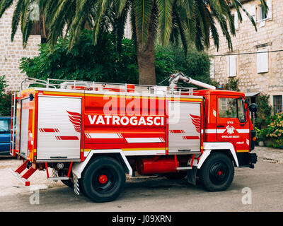 Bâtiment des pompiers à Perast. Fire Department Banque D'Images