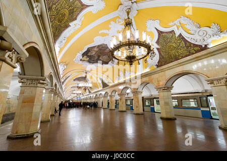 Komsomolaskaya Métro, Moscou, Russie Banque D'Images