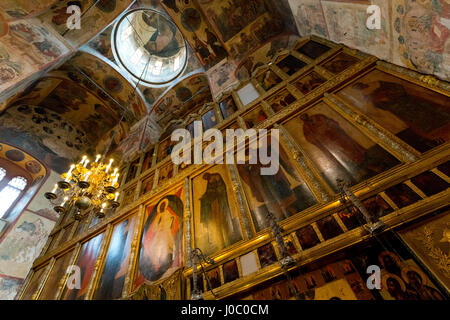 Iconostase l'intérieur de la cathédrale de l'Assomption, le Kremlin, UNESCO World Heritage Site, Moscou, Russie Banque D'Images