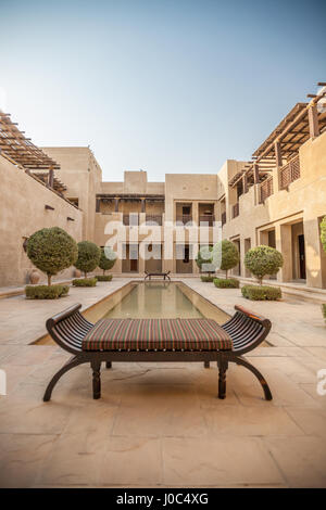 Bab Al Shams Desert Restort. Un hôtel de luxe dans un oasis dans DUBAÏ, ÉMIRATS ARABES UNIS Banque D'Images