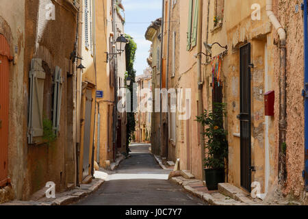 Alley, Aups, Var, Provence-Alpes-Côte d'Azur, France Banque D'Images