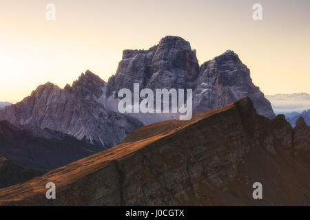 Paysage d'automne dans les Alpes Dolomites, Italie Banque D'Images