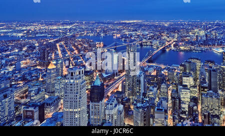 Portrait de Mid-town Manhattan au crépuscule, New York, USA Banque D'Images