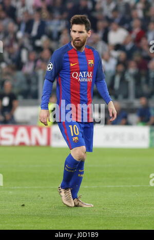 Turin, Italie. Apr 11, 2017. Lionel Messi (FCB Barcelone) lors de la 1ère manche du quart de finale de la Ligue des Champions entre la Juventus et Barcelone FCB au Juventus Stadium le 11 avril 2017 à Turin, Italie. La Juventus a gagné 3-0 sur Barcelone. Credit : Massimiliano Ferraro/Alamy Live News Banque D'Images