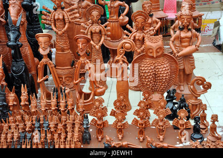 Art statues en terre cuite, Kolkata, Bengale occidental, Inde, Asie Banque D'Images