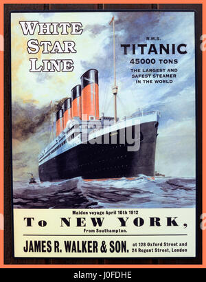 Replica Affiche publicitaire de la première navigation du Titanic à New York 10 avril 1912 Titanic coula en-route le 15 avril 1912 Banque D'Images