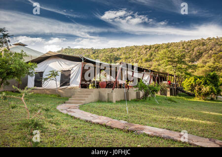 Entumoto Resort dans le parc national de Masai Mara, Kenya Banque D'Images