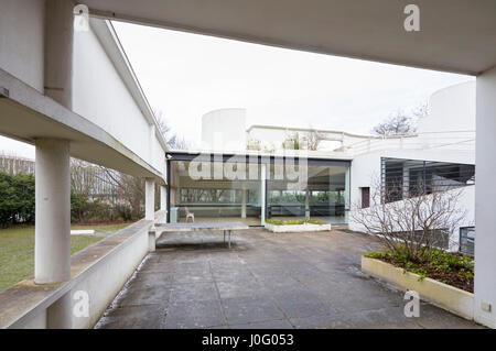 Villa Savoye à Poissy, France, architecture moderniste de l'icône Le Corbusier Banque D'Images