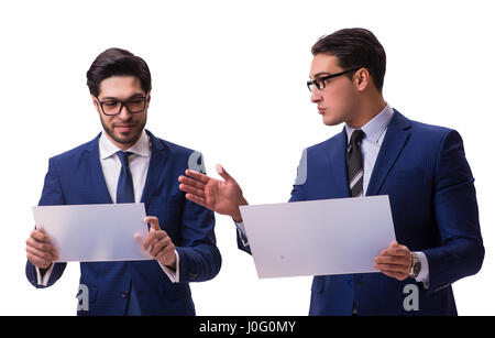 Deux hommes d'affaires avec des comprimés isolated on white Banque D'Images