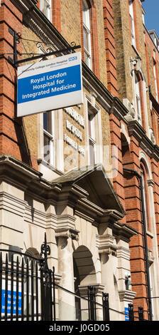 Extérieur de la Royal London Homoeopathic Hospital sur Queen Square, London, UK Banque D'Images