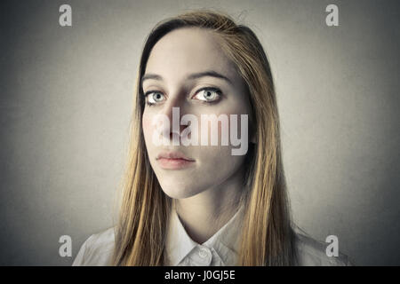 Portrait de femme blonde Banque D'Images