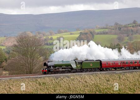 Un train à vapeur LNER Classe3 4-6-2 no 60103 Flying Scotsman. Lazonby, Eden Valley, Cumbria, s'installer à Carlisle Railway Line, Angleterre, Royaume-Uni. Banque D'Images