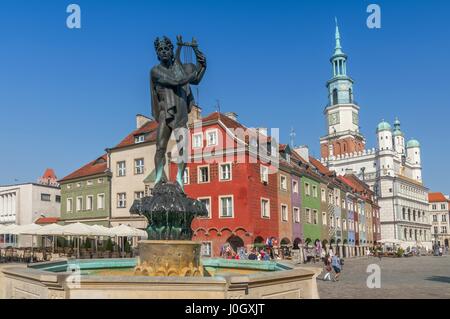 Statue d'Orphée et de Ville sur la place du vieux marché, Poznan, Pologne Banque D'Images