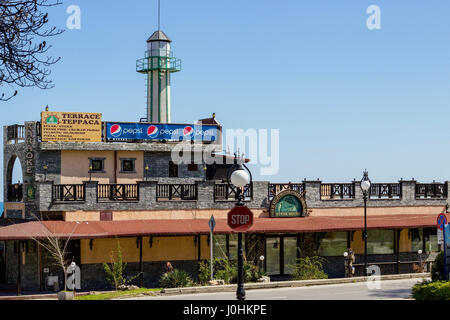 GOLDEN SANDS, BULGARIE - Avril 10, 2017 Golden Sands Restaurant Terrasse Banque D'Images