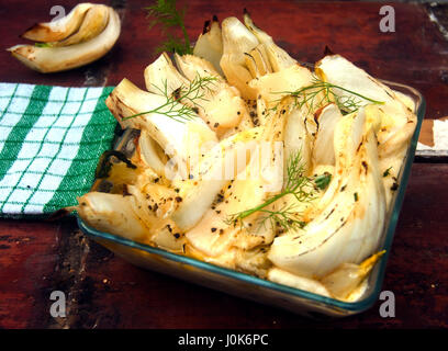 Gratin de fenouil au parmesan Banque D'Images