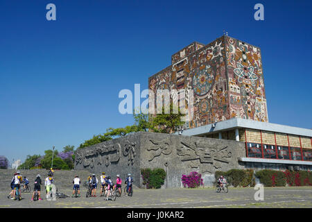 La mosaïque de la bibliothèque centrale de l'artiste Juan O'Gorman Université de l'UNAM, Mexico, Mexique Banque D'Images