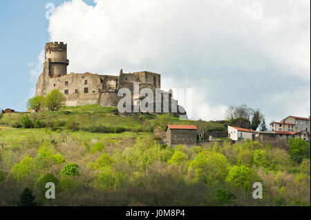 Chateau de Tournoel, Volvic, Puy de Dome, Auvergne, France Banque D'Images