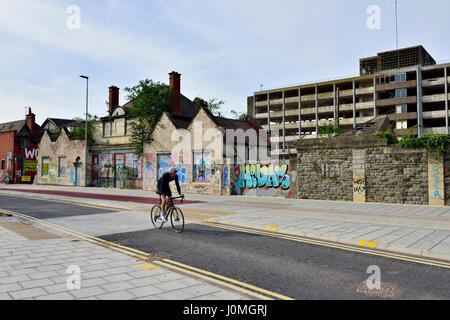 L'ancien marché au bétail Tavern et entrée à l'ancienne, de l'épave de la poste Bureau de tri à Bristol que l'université veut développer en tant que nouveau univ Banque D'Images