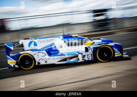 Towcester, Northamptonshire, Angleterre. 15 avril, 2017. L'équipe de course d'ELMS High Class Racing disques durs pendant 4 heures de Silverstone du Le Mans Series Europian au circuit de Silverstone (photo de Gergo Toth / Alamy Live News) Banque D'Images