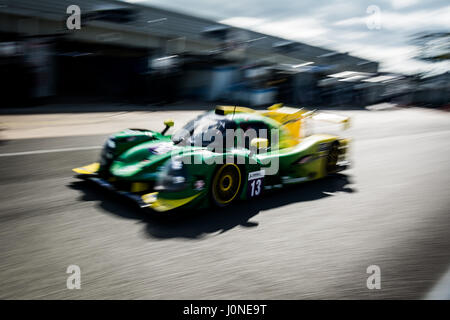 Towcester, Northamptonshire, Angleterre. 15 avril, 2017. L'équipe de course d'ELMS Europol entre lecteurs lecteurs concurrence pendant 4 heures de Silverstone du Le Mans Series Europian au circuit de Silverstone (photo de Gergo Toth / Alamy Live News) Banque D'Images