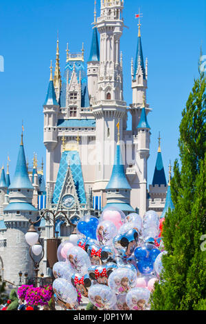 Château de Cendrillon Disney, Disney World, Orlando, Floride Banque D'Images