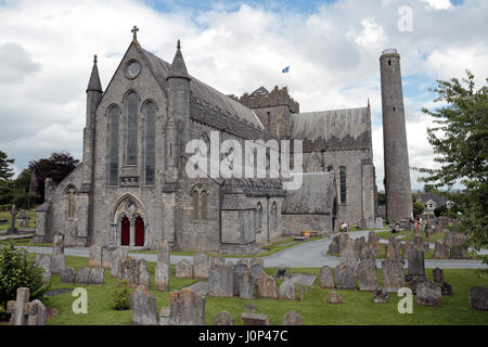 La Cathédrale St Canice, également connu sous le nom de Kilkenny Cathédrale, Kilkenny, County Kilkenny, Irlande, (Eire). Banque D'Images