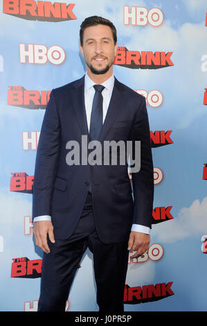 Acteur Pablo Schreiber assiste à HBO "Le Bord" Los Angeles Premiere at Paramount Theatre sur les Studios Paramount sort le 8 juin 2015 à Los Angeles, Californie. Banque D'Images