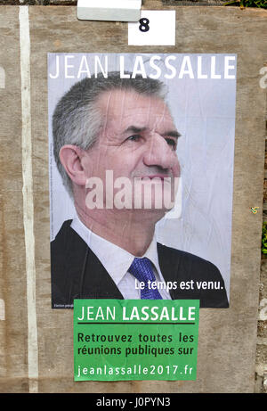 Élections présidentielles en France en 2017, l'affiche du candidat Lassale pour le premier tour (23 avril 2017). Banque D'Images