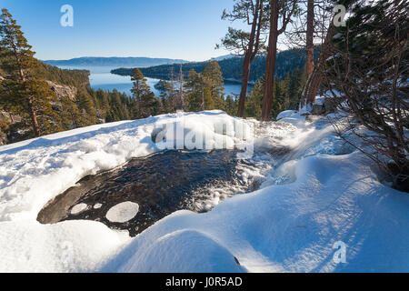 Superbe Lac Tahoe en Californie Banque D'Images