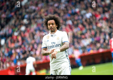 Gijon, Espagne. 15 avril, 2017. Marcelo Vieira (humains,Real Madrid) pendant le match de foot de la saison 2016/2017 de ligue espagnole "La Liga" entre Real Sporting de Gijón et Real Madrid au Stade Molinon le 15 avril 2016 à Gijon, Espagne. ©david Gato/Alamy Live News Banque D'Images