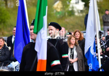 Plus Carrok, comté de Tyrone. Apr 16, 2017. Un républicain de Pâques 1916 défilé de commémoration et de rallye, comté de Tyrone. Credit : Mark Winter/Alamy Live News Banque D'Images