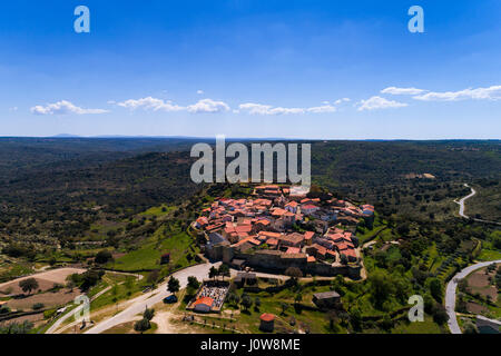 Vue aérienne de l'Castelo Mendo Village de Portugal ; le concept de voyage au Portugal Banque D'Images