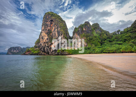 Phra Nang Beach, Railay, province de Krabi, Thaïlande Banque D'Images