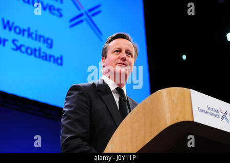 Le premier ministre, David Cameron, s'exprimant lors de la conférence à Edimbourg conservateur écossais Banque D'Images