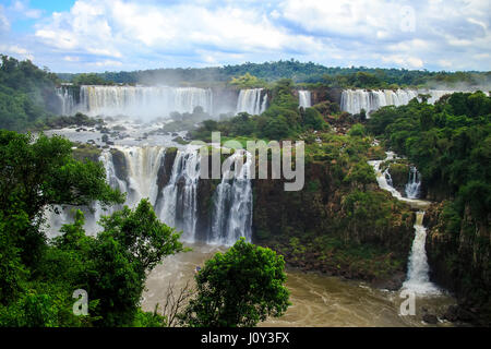 Devi la gorge d'Iguazu, Argentine, Brésil Banque D'Images