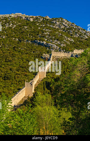 La Croatie Dalmatie Ston Mali Ston ( ) Les Grands Murs Banque D'Images