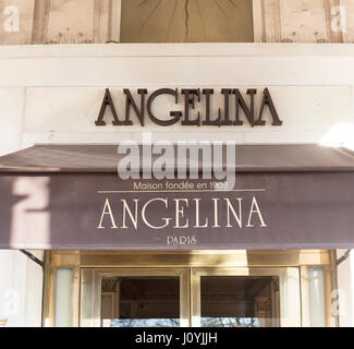 Maison de thé Angelina et café, 226 Rue de Rivoli, Paris, France Banque D'Images