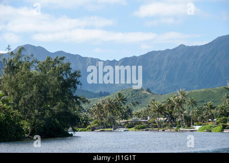 Haleiwa Town & Beach Park, Oahu, Hawaii Banque D'Images