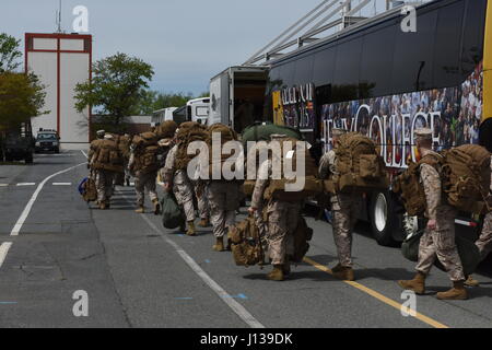 Les Marines se préparent à voyager à l’étranger pour participer à l’exercice African Lion, un exercice annuel conjoint avec des partenaires africains visant à améliorer l’interopérabilité et la compréhension des procédures, tactiques et techniques militaires variées. Banque D'Images