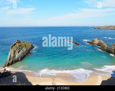 Vue de la plage de en Mexota Tapia de Casariego, Asturias - Espagne Banque D'Images