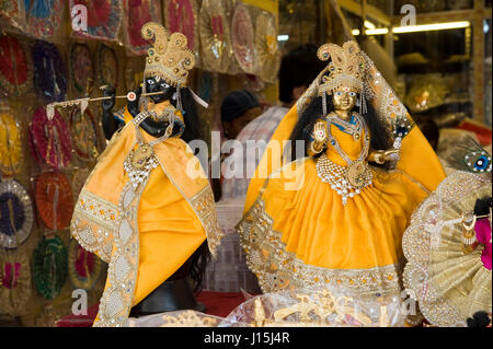 Radha Krishna statue, Mathura, Uttar Pradesh, Inde, Asie Banque D'Images