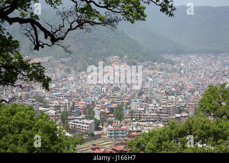 Vue sur Katmandou du Swayambhu, Swayambhunath / Népal Banque D'Images