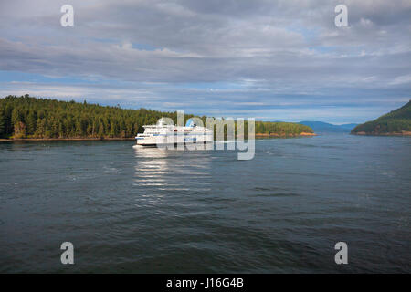 British Columbia Ferry sur les îles du Golfe dans la mer des Salish Banque D'Images